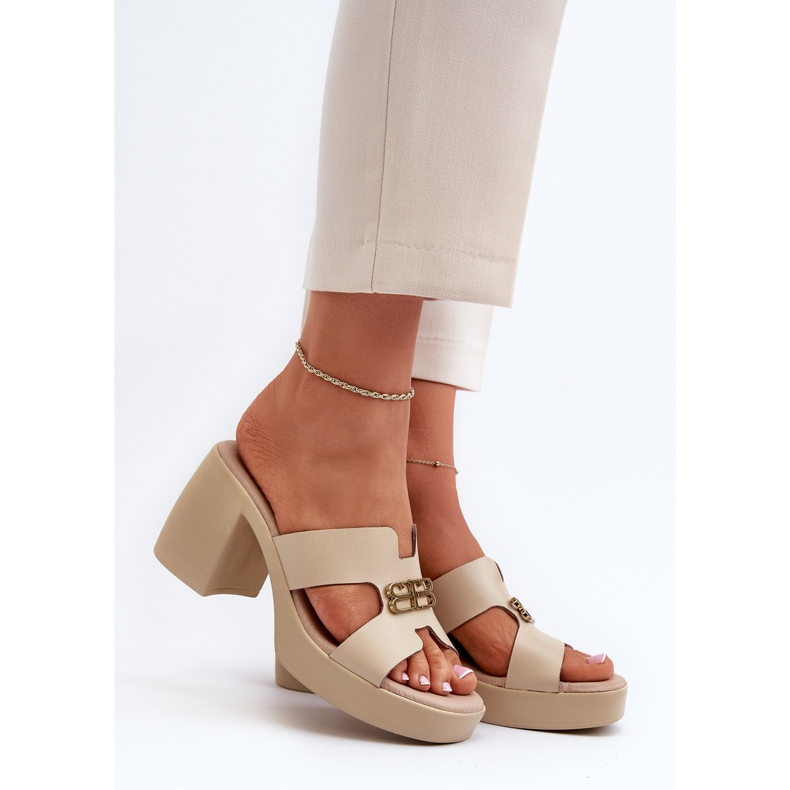 Zazoo 40419 Dámské kožené žabky s výřezy a zdobením, béžová béžový 2