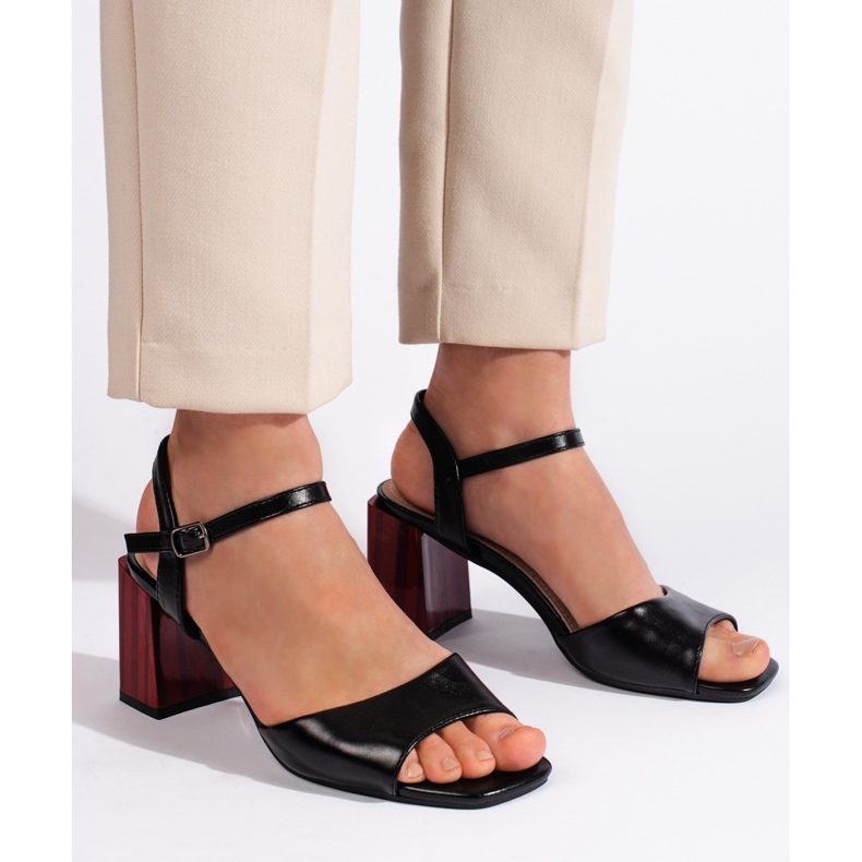 Goodin Elegantní černé dámské sandály na vysokém podpatku černá 1