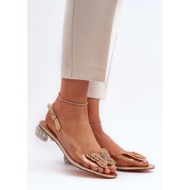 S.Barski Transparentní sandály na nízkém podpatku s motýlem, zlaté D&amp;A MR38-388 zlatý 2