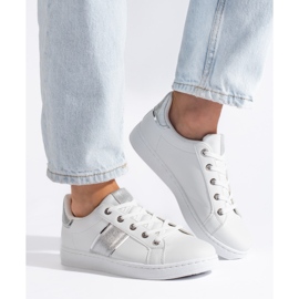 Dámské sportovní boty bílé barvy bílý 2 Dámské sportovní boty bílé barvy bílý 2