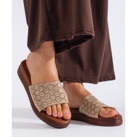 Béžové dámské skluzavky na platformě béžový 1