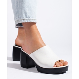 Goodin Bílé dámské žabky na vysokém podpatku bílý 1