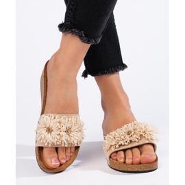 Dámské béžové semišové pantofle s květinami béžový 1