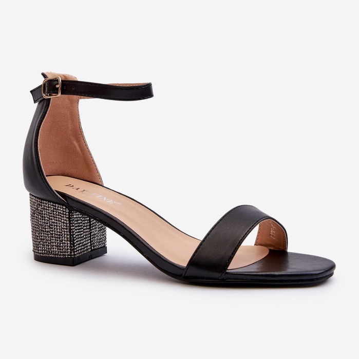 Dámské sandály vyrobené z eko kůže se zdobenými vysokými podpatky, černá Wiatalia 1
