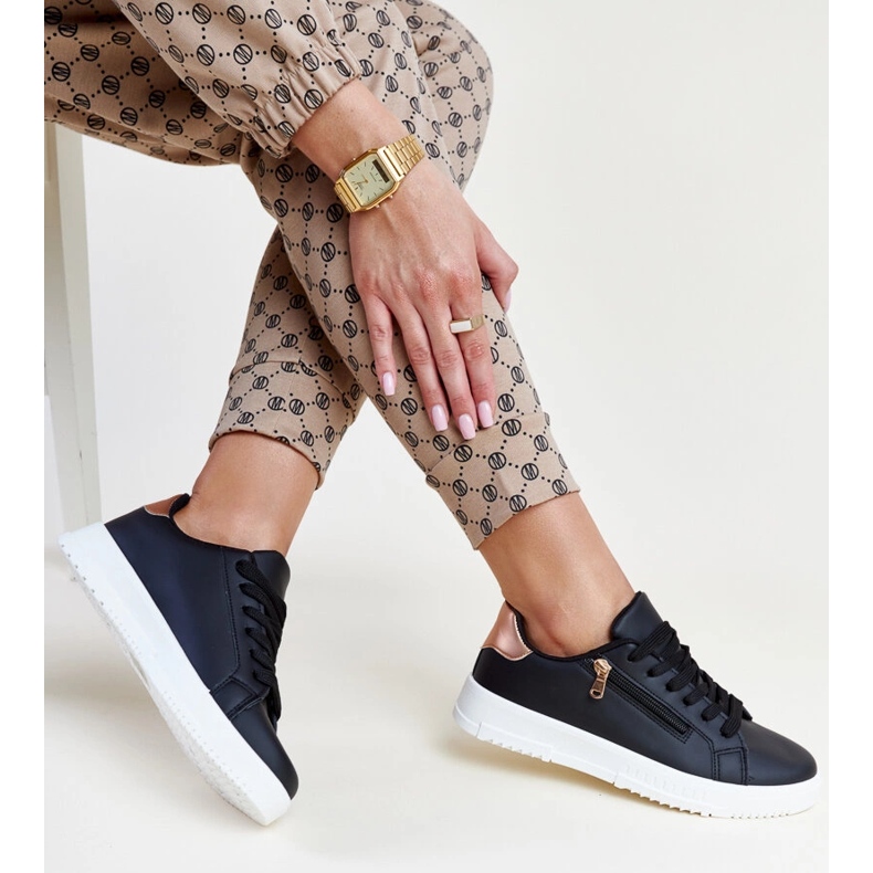 Černé tenisky se zipem na boku Shanna černá 1