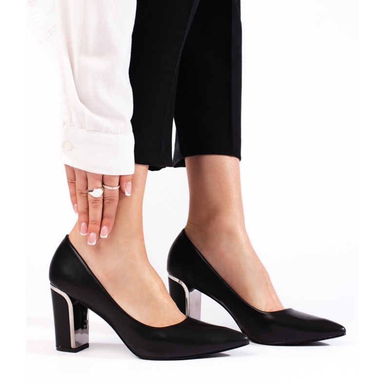 Černé dámské lodičky na vysokém podpatku černá 1