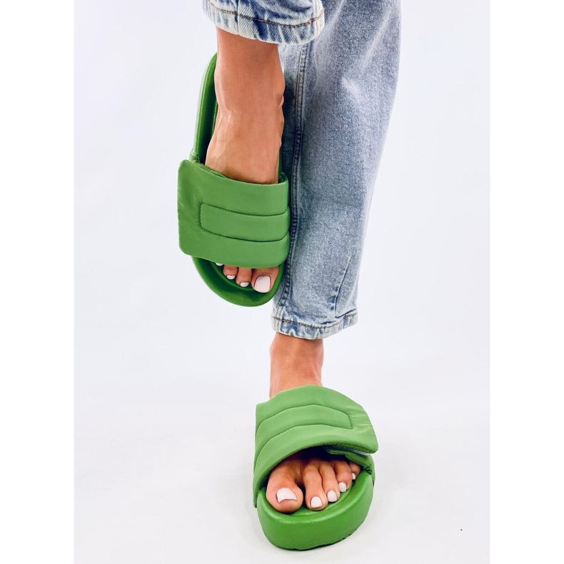 Cueto Green nylonové skluzavky zelený 2