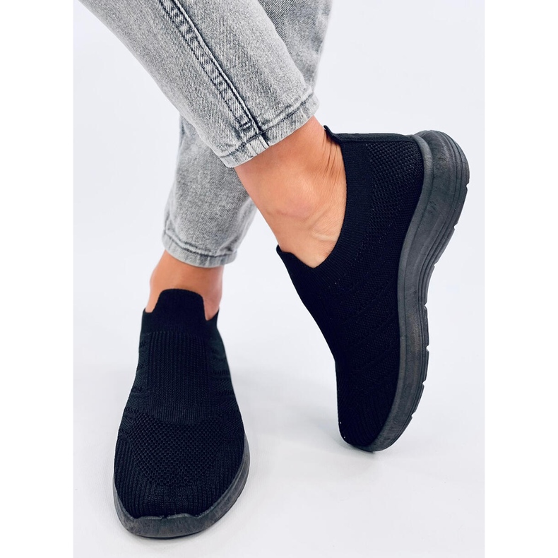 Nazouvací ponožkové boty Groppi Allblack černý 2