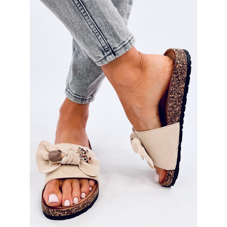 Loups Béžové korkové pantofle s medvídkem béžový 2 Loups Béžové korkové pantofle s medvídkem béžový 2