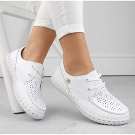 Kožené dámské boty, šněrovací mokasíny, bílé Artiker 54C-1520 bílý 1 Kožené dámské boty, šněrovací mokasíny, bílé Artiker 54C-1520 bílý 1