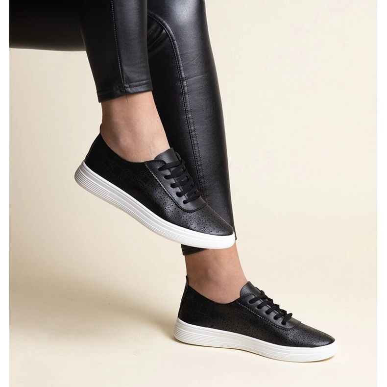 Černé tenisky z eko kůže Whitley černá 1