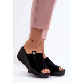 Vinceza Dámské černé žabky Vleni na klínku černá 2