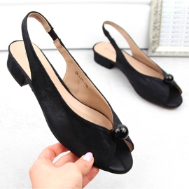 Dámské sandály na nízkém podpatku, černé, T.Sokolski 136 černá 1