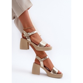 Zazoo 40386 Dámské kožené sandály na bloku, zlaté zlatý 2