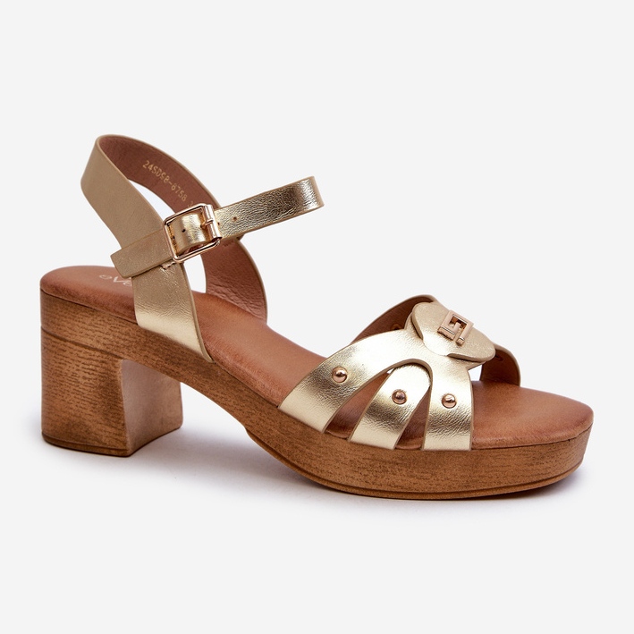 Dámské sandály na vysokém podpatku vyrobené z eko kůže, zlaté Assames zlatý 1