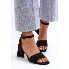 Vinceza Dámské sandály na vysokém podpatku vyrobené z Eco Suede Black Upttima černá 4