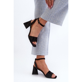 Vinceza Dámské sandály na vysokém podpatku vyrobené z Eco Suede Black Upttima černá 6