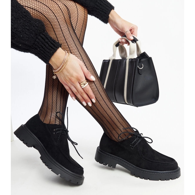 Černé semišové klasické boty Keiko černá 1