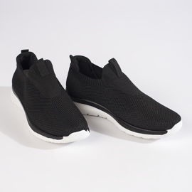 Černé nazouvací sportovní boty černá 3