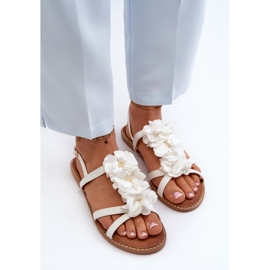 Dámské ploché sandály zdobené květinami, bílá Abidina bílý 6