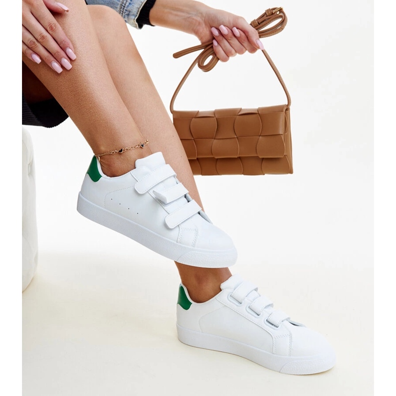 Bílé a zelené tenisky Samala na suchý zip bílý 1