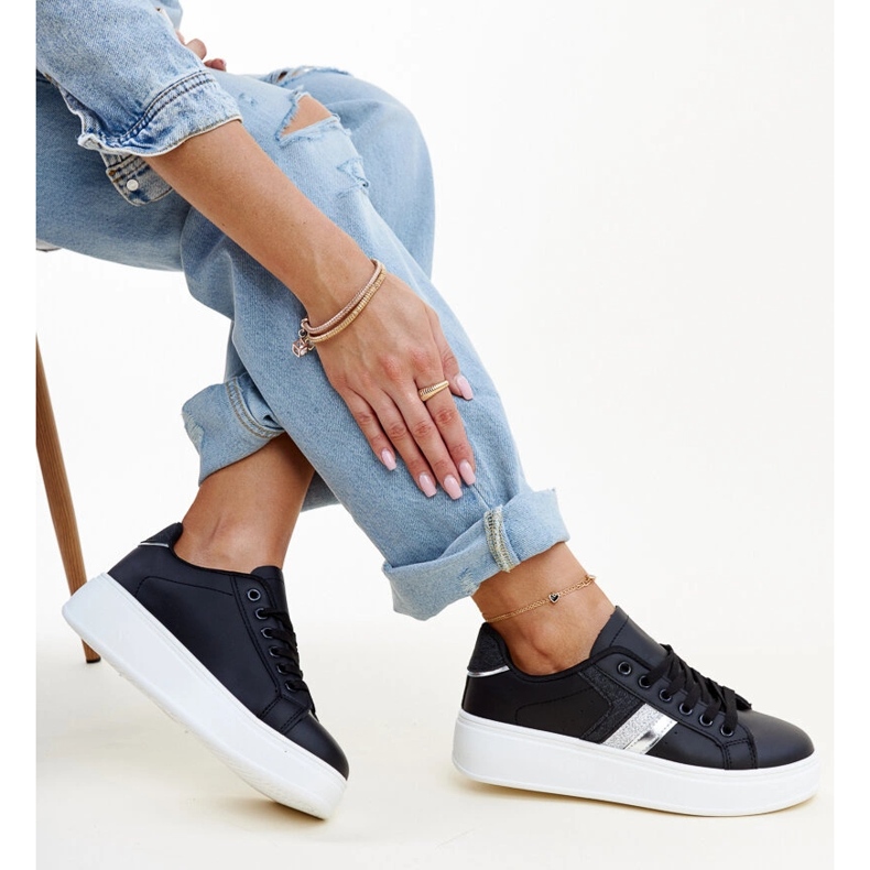 Černé tenisky Basmalia černý 1