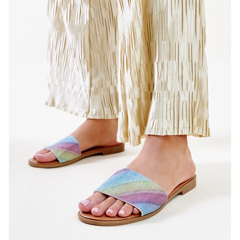 Vícebarevné lesklé žabky Anilsa vícebarevný 1