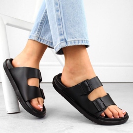 Big Star W INT2004A pěnové žabky s přezkami, černé černá 2