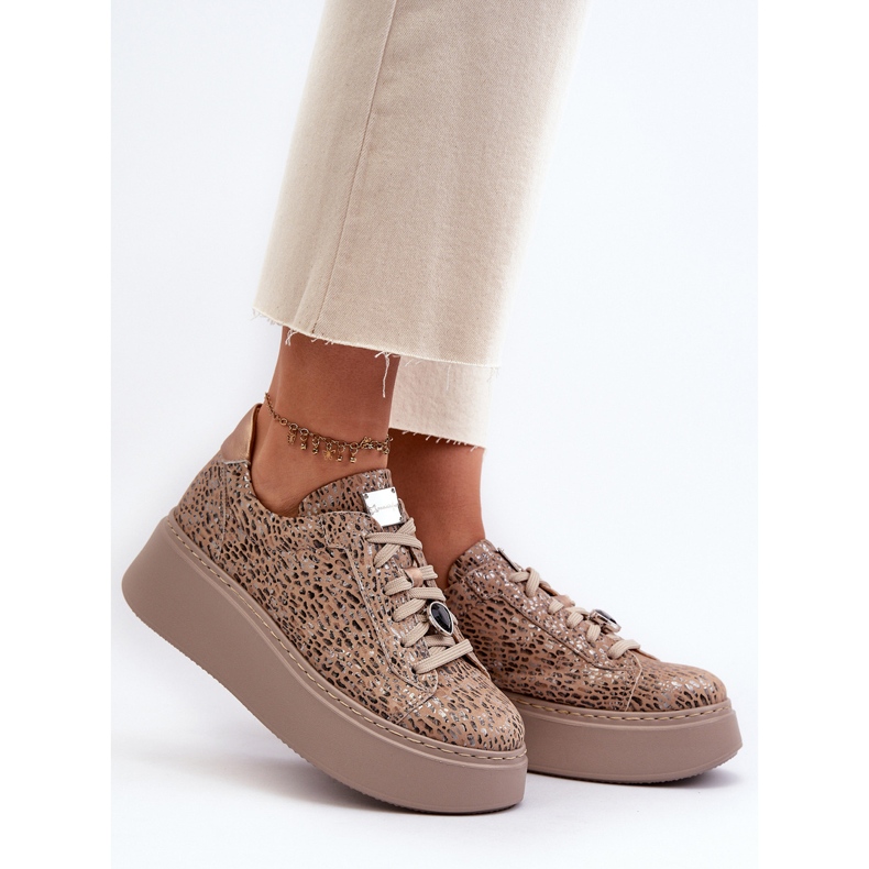 Kožená sportovní obuv na platformě Maciejka 06191-10 Béžová béžový 2