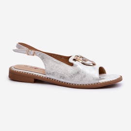 Elegantní dámské sandály se zlatým zdobením na plochých podpatcích, stříbrná S.Barski KV27-053 stříbrný 1