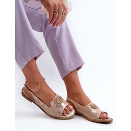 Dámské sandály s ozdobou S.Barski KV27-049 Gold zlatý 1