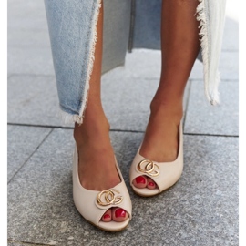 Sandály z kůže Karimala béžový 2