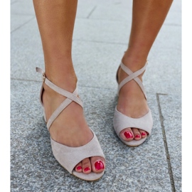 Sandály na vysokém podpatku s koženou stélkou Raniya šedá 2