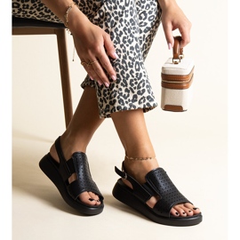 Černé sandály s prolamovaným svrškem Imogne černá 5