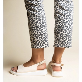 Béžové sandály se silnou podrážkou od Hamond béžový 2