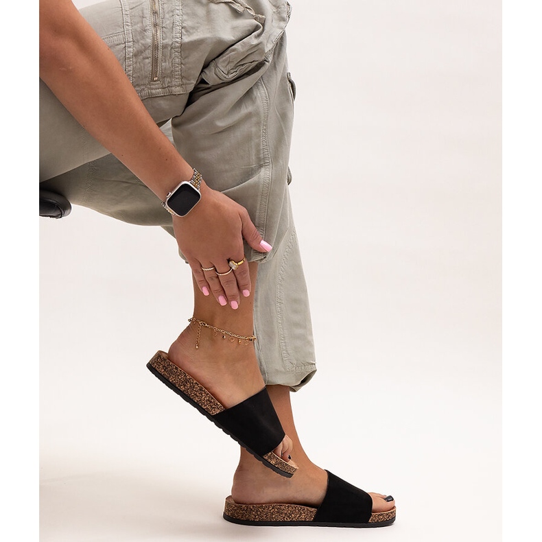 Klasické žabky s korkovou podrážkou Matilte černá 1