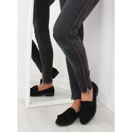 Černé dámské mokasíny s černou mašlí černá 2