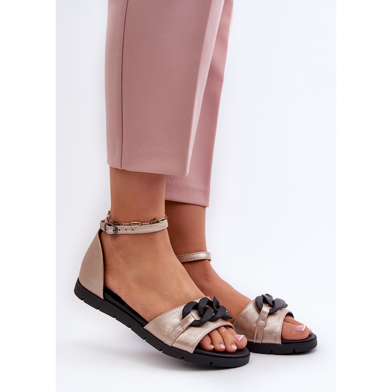 Dámské ploché sandály s řetízkem Vinceza 17320 Gold zlatý 2