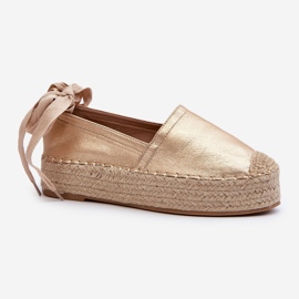 Dámské espadrilky uvázané na platformě s pleteným zlatým tailesse 1