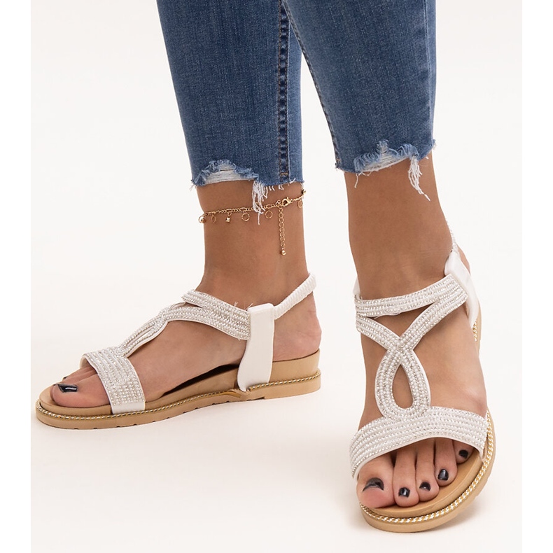 Bílé sandály zdobené zirkony Detila bílý 1