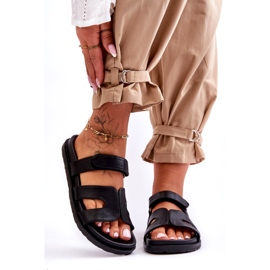 Kožené klasické dámské skluzavky se suchým zipem Black Amedon černá 1