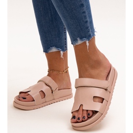 Béžové žabky na suchý zip od Kassis béžový 1