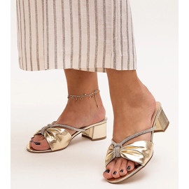 Muly na vysokém podpatku zdobené zirkony Anbrani zlatý 1