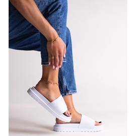 Bílé pantofle Big Star LL274428 bílý 1 Bílé pantofle Big Star LL274428 bílý 1