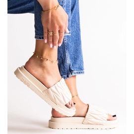 Béžové klopy s volánky Big Star NN274A746 béžový 1