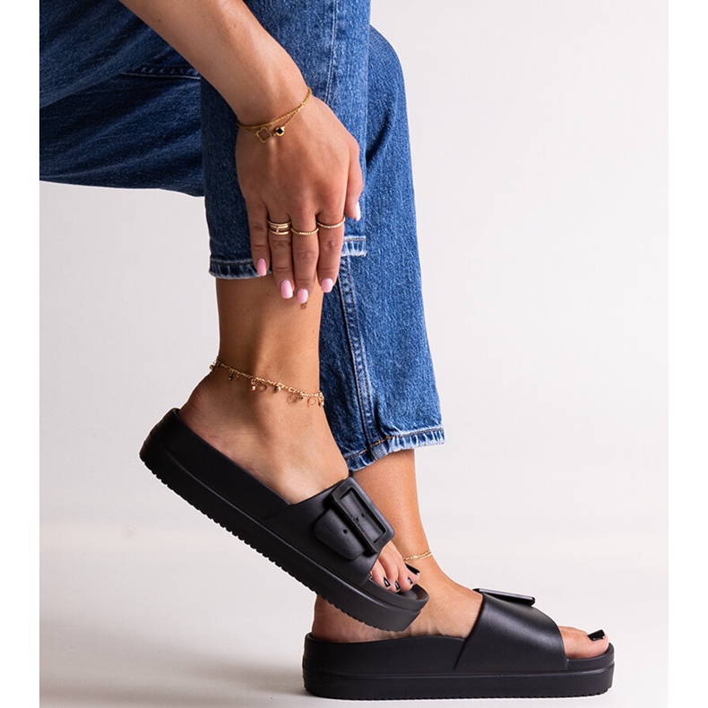 Černé žabky Big Star NN274A662 906 černá 1