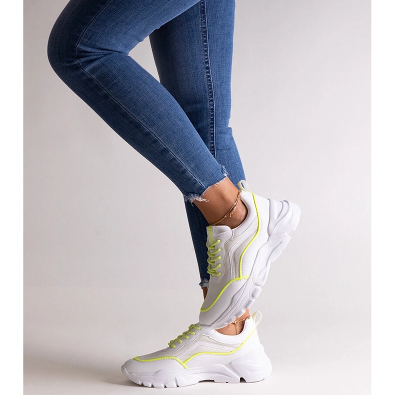 Bílé tenisky Big Star JJ274784 bílý 1