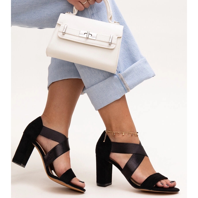 Evento Černé sandály na vysokém podpatku s koženou stélkou Sewim černá 2 Evento Černé sandály na vysokém podpatku s koženou stélkou Sewim černá 2