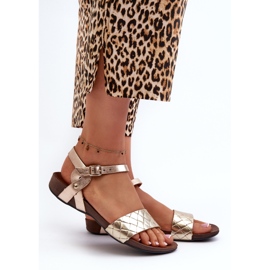 Zazoo 40027 dámské ploché kožené sandály, zlaté zlatý 2