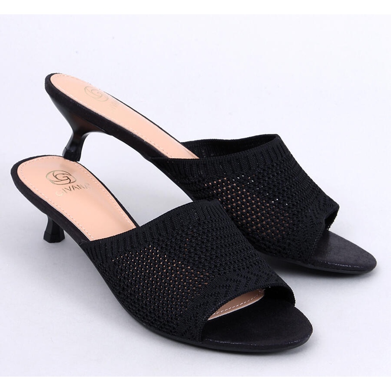 Černé prolamované kachní žabky Bertini černá 1